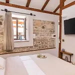 Luxury Finessa 2 With Heated Pool, Jacuzzi And Sauna ヴィラ *