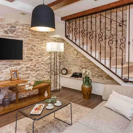 Luxury Finessa 2 With Heated Pool, Jacuzzi And Sauna Willa Skradin