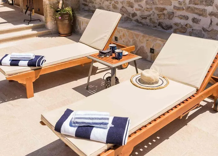 Luxury Finessa 2 With Heated Pool, Jacuzzi And Sauna * Skradin