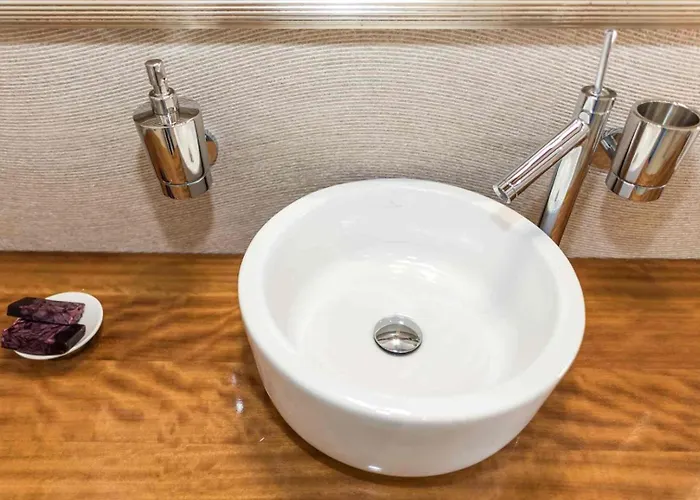 别墅 Luxury Finessa 2 With Heated Pool, Jacuzzi And Sauna *