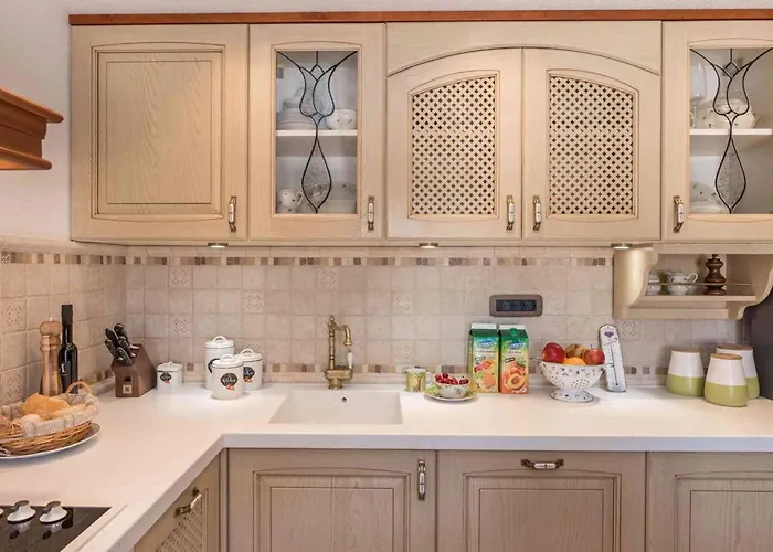 Luxury Finessa 2 With Heated Pool, Jacuzzi And Sauna