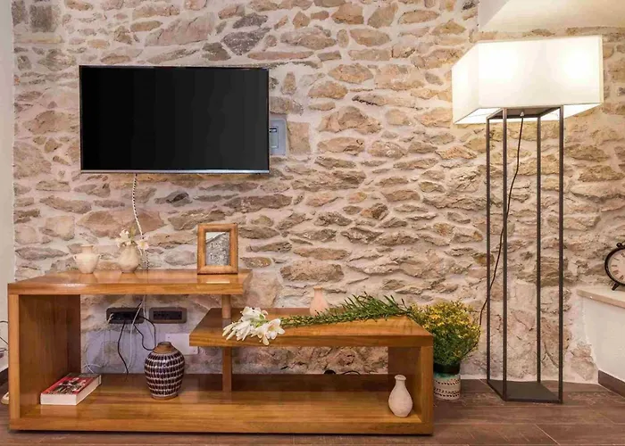 Villa Luxury Finessa 2 With Heated Pool, Jacuzzi And Sauna *